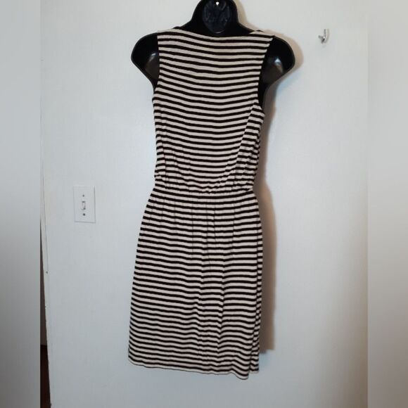 H&M Basic black and white striped dress - Picture 4 of 4